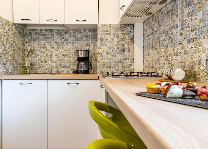 Apartament Piata Victoriei By Mrg Bucureşti