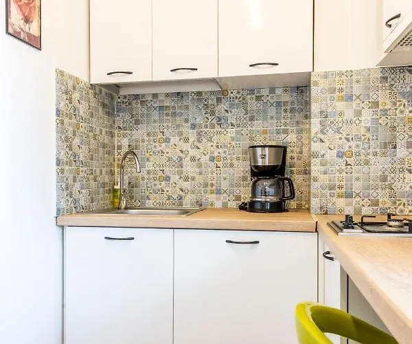 Apartament Piata Victoriei By Mrg Bucureşti