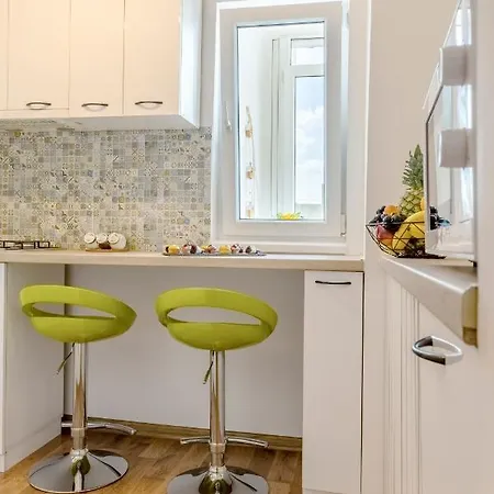 Piata Victoriei By Mrg Appartement *